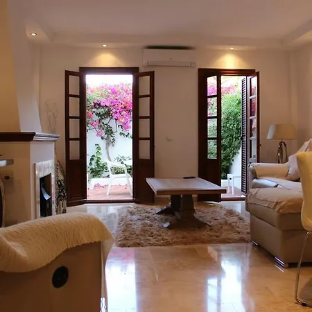 Villacana 1910 Estepona